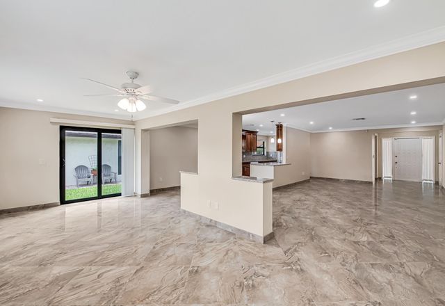 6210 Olivewood Circle, Greenacres, FL 33463