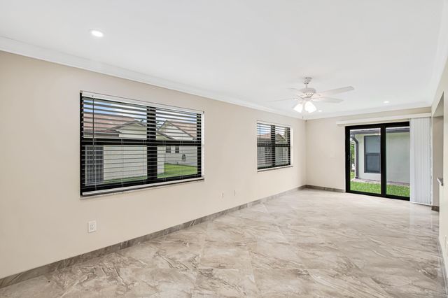 6210 Olivewood Circle, Greenacres, FL 33463