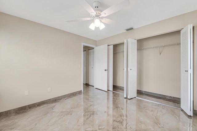 6210 Olivewood Circle, Greenacres, FL 33463
