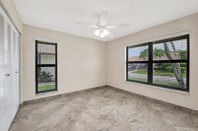 6210 Olivewood Circle, Greenacres, FL 33463