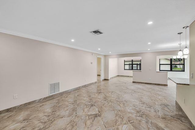 6210 Olivewood Circle, Greenacres, FL 33463