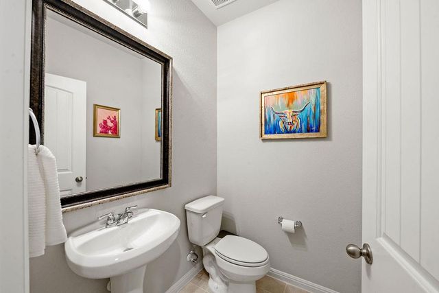 2417 Roosevelt RD, Leander, TX 78641