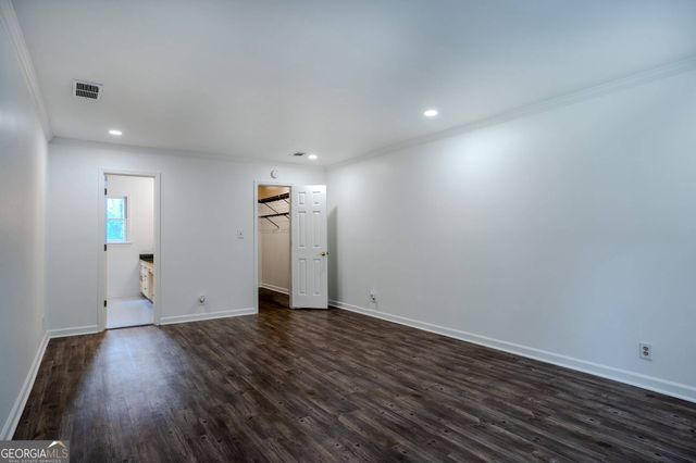 557 Daisy Nash Drive SW, Lilburn, GA 30047