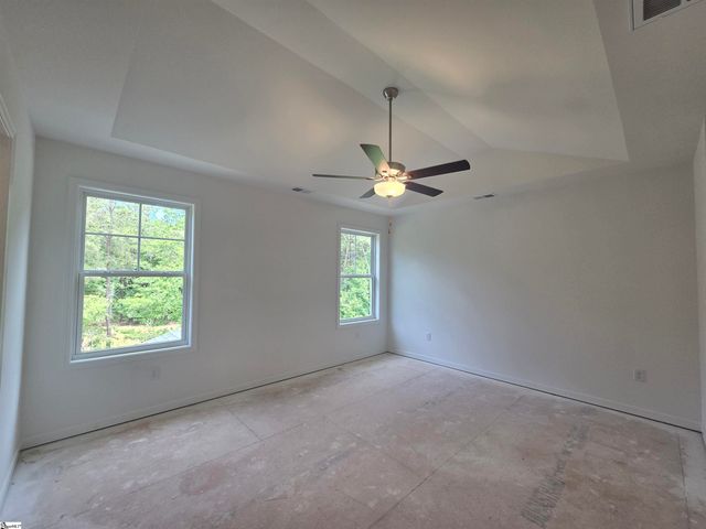 339 E Pyrenees Drive Lot 137, Wellford, SC 29385
