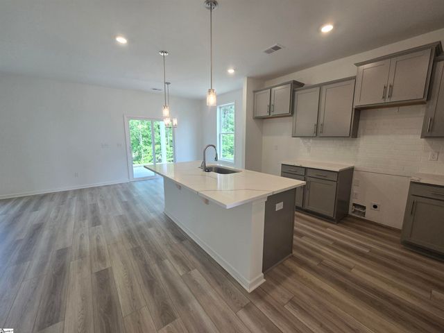 339 E Pyrenees Drive Lot 137, Wellford, SC 29385