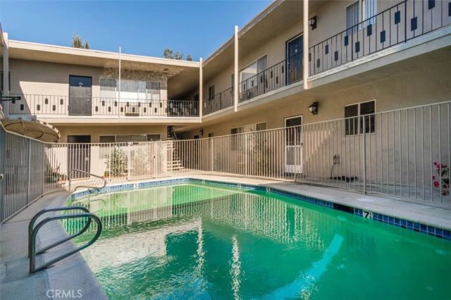 4653 Fulton 2, Sherman Oaks, CA 91423