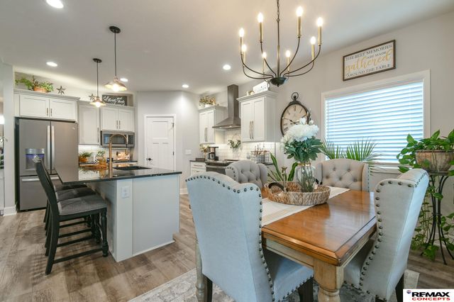 1060 W Panorama Road, Lincoln, NE 68523