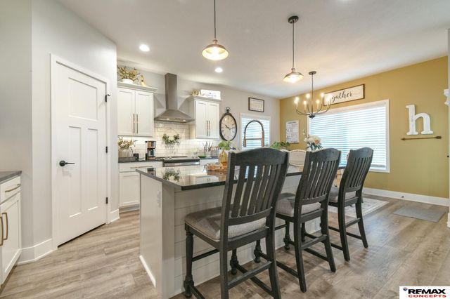 1060 W Panorama Road, Lincoln, NE 68523