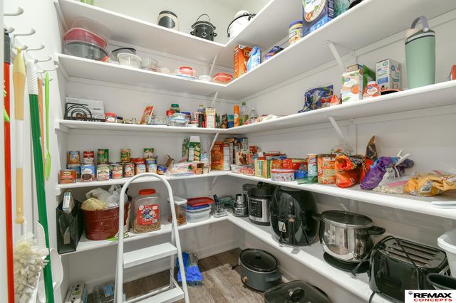 1060 W Panorama Road, Lincoln, NE 68523