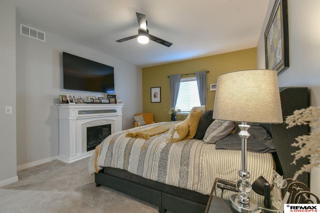 1060 W Panorama Road, Lincoln, NE 68523