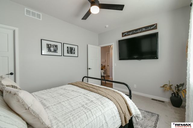 1060 W Panorama Road, Lincoln, NE 68523