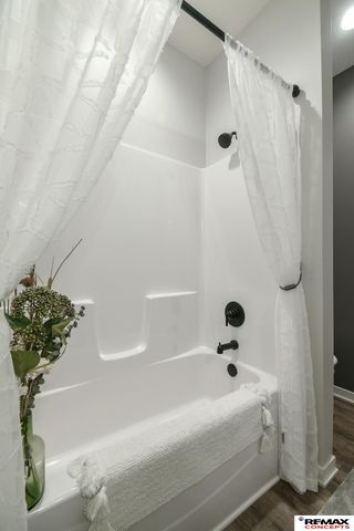 1060 W Panorama Road, Lincoln, NE 68523