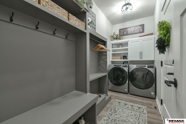 1060 W Panorama Road, Lincoln, NE 68523