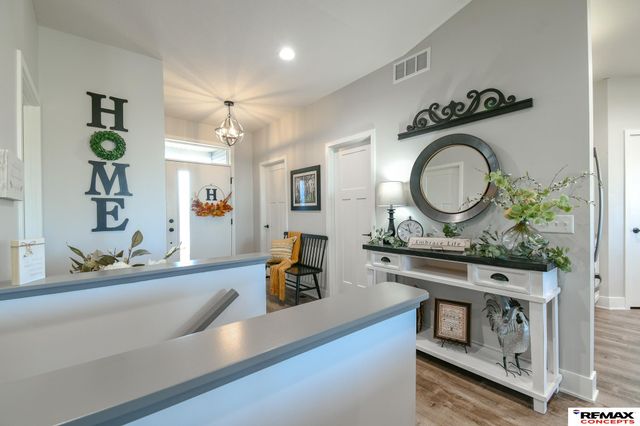 1060 W Panorama Road, Lincoln, NE 68523