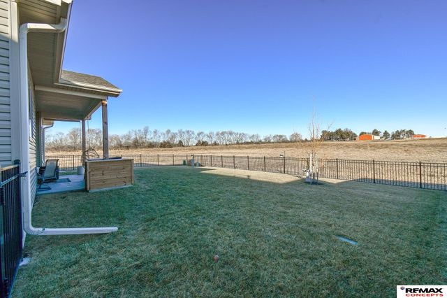 1060 W Panorama Road, Lincoln, NE 68523