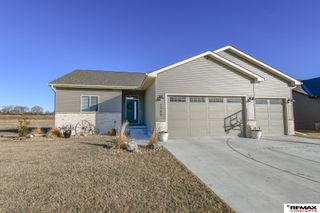 1060 W Panorama Road, Lincoln, NE 68523