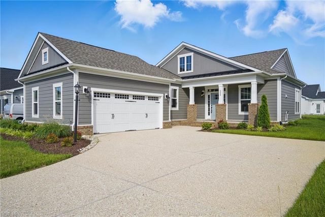 225 Ayrshire LOOP, Smithfield, VA 23430