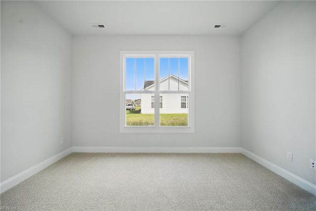 225 Ayrshire LOOP, Smithfield, VA 23430