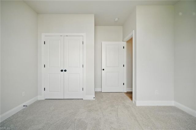 225 Ayrshire LOOP, Smithfield, VA 23430