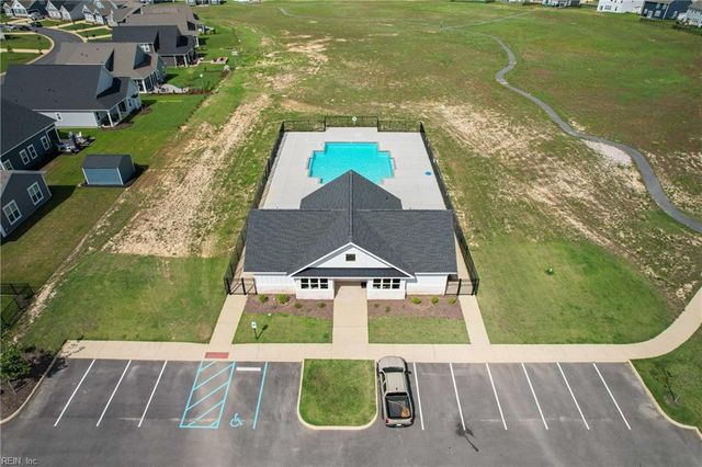 225 Ayrshire LOOP, Smithfield, VA 23430