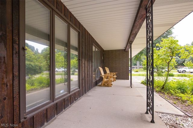 3563 Frawood Drive, Uniontown, OH 44685