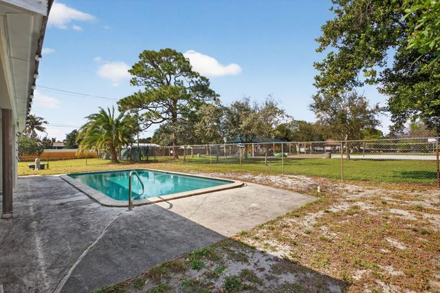 1301 NE 26th Court, Pompano Beach, FL 33064