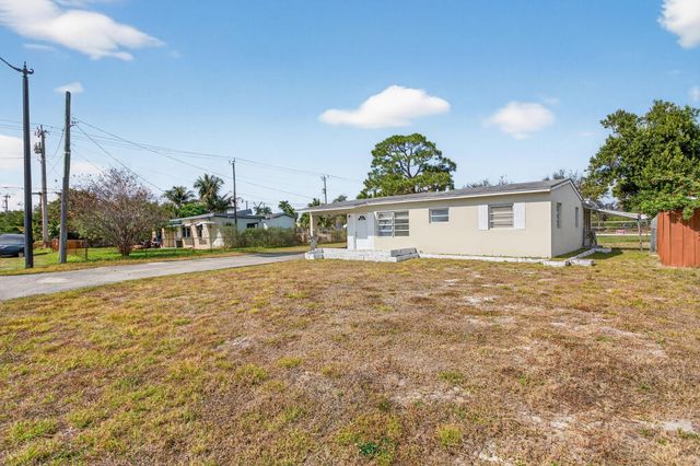 1301 NE 26th Court, Pompano Beach, FL 33064