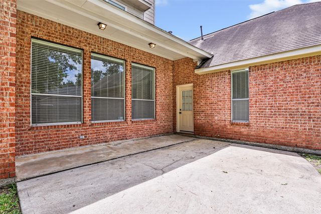 18011 Moss Park Court, Humble, TX 77346