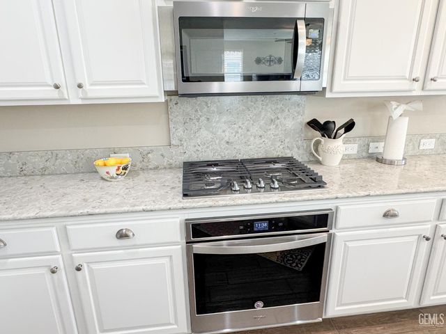 14204 Ebrington Drive, Bakersfield, CA 93311