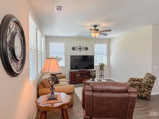 14204 Ebrington Drive, Bakersfield, CA 93311