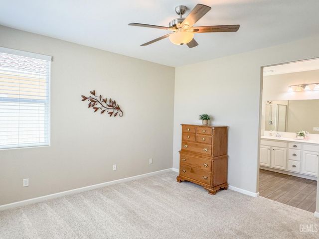 14204 Ebrington Drive, Bakersfield, CA 93311