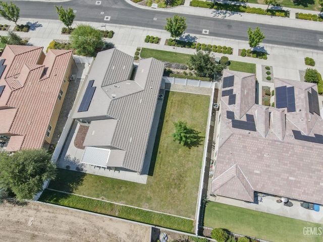 14204 Ebrington Drive, Bakersfield, CA 93311