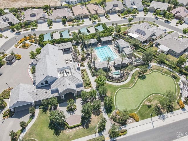 14204 Ebrington Drive, Bakersfield, CA 93311