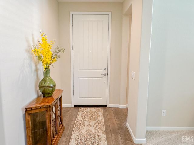 14204 Ebrington Drive, Bakersfield, CA 93311