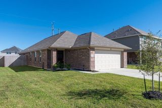 841 Canton Grass Lane, La Marque, TX 77568