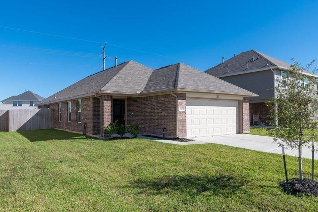 841 Canton Grass Lane, La Marque, TX 77568