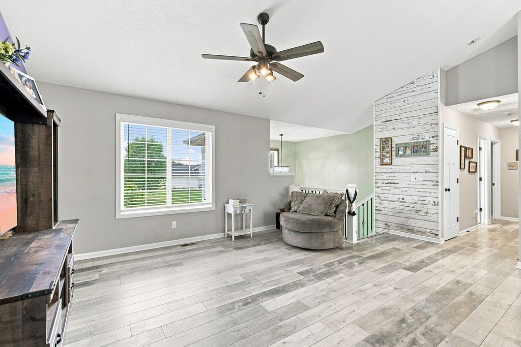 412 66th Street SW, Waverly, MN 55390 — photo 5