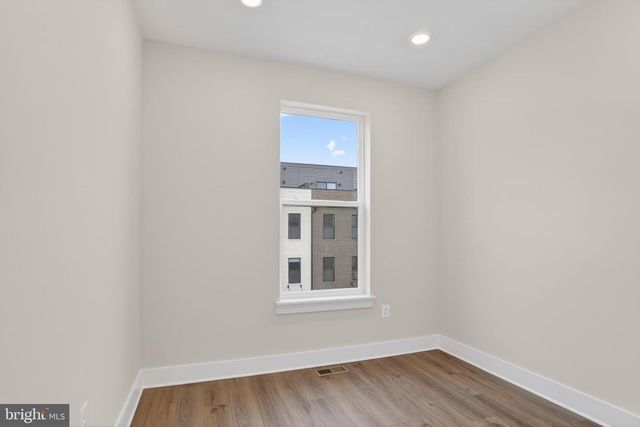 2710 LIGHT ST, Baltimore, MD 21230