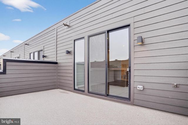 2710 LIGHT ST, Baltimore, MD 21230