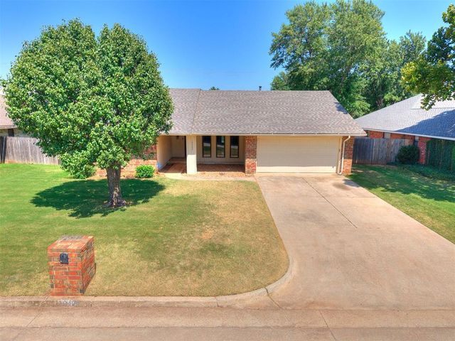 10400 Glendover Avenue, Oklahoma City, OK 73162