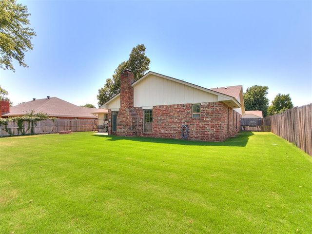 10400 Glendover Avenue, Oklahoma City, OK 73162