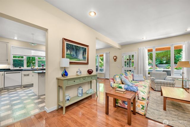 1005 11th Street, Bellingham, WA 98225
