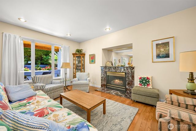 1005 11th Street, Bellingham, WA 98225