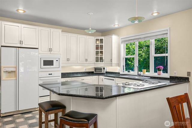 1005 11th Street, Bellingham, WA 98225