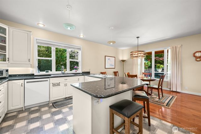 1005 11th Street, Bellingham, WA 98225