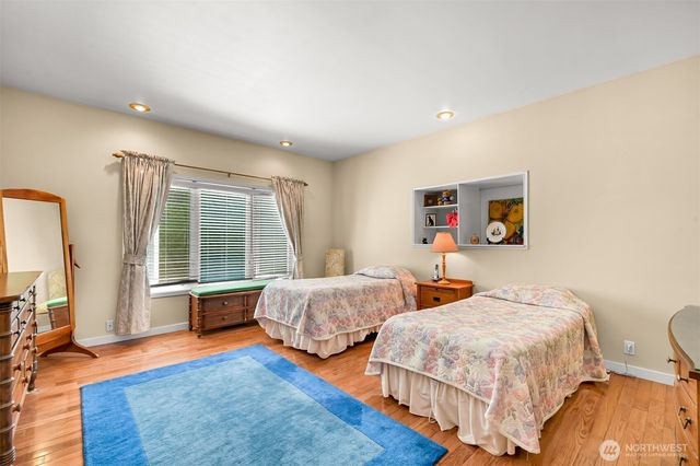 1005 11th Street, Bellingham, WA 98225