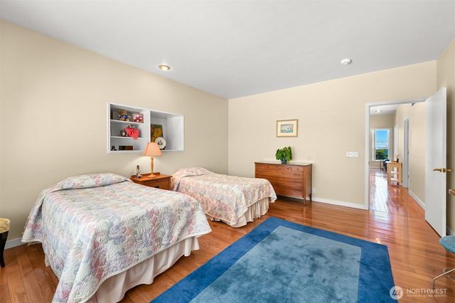 1005 11th Street, Bellingham, WA 98225