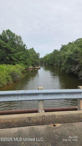 208 Mcclung Street, Pass Christian, MS 39571