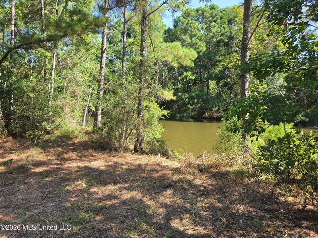 208 Mcclung Street, Pass Christian, MS 39571