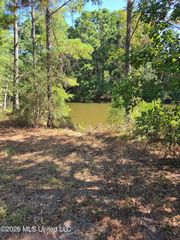 208 Mcclung Street, Pass Christian, MS 39571
